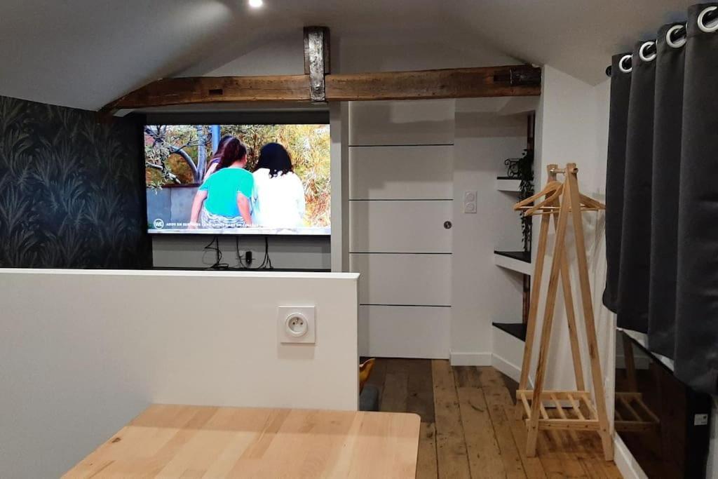 Studio Chaleureux En Hyper Centre ชาร์เลอวิลล์-เมซิแยร์ ภายนอก รูปภาพ